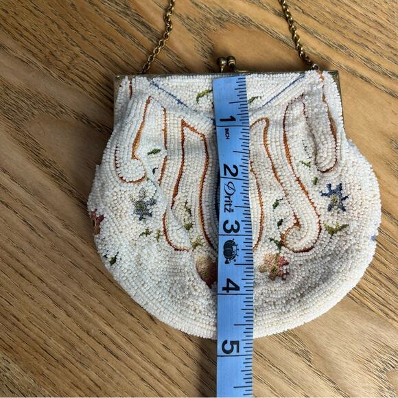 Antique 1920s French Micro Bead Embroidered Clam Shell Kiss Lock Art Deco Bag - Picture 7 of 8